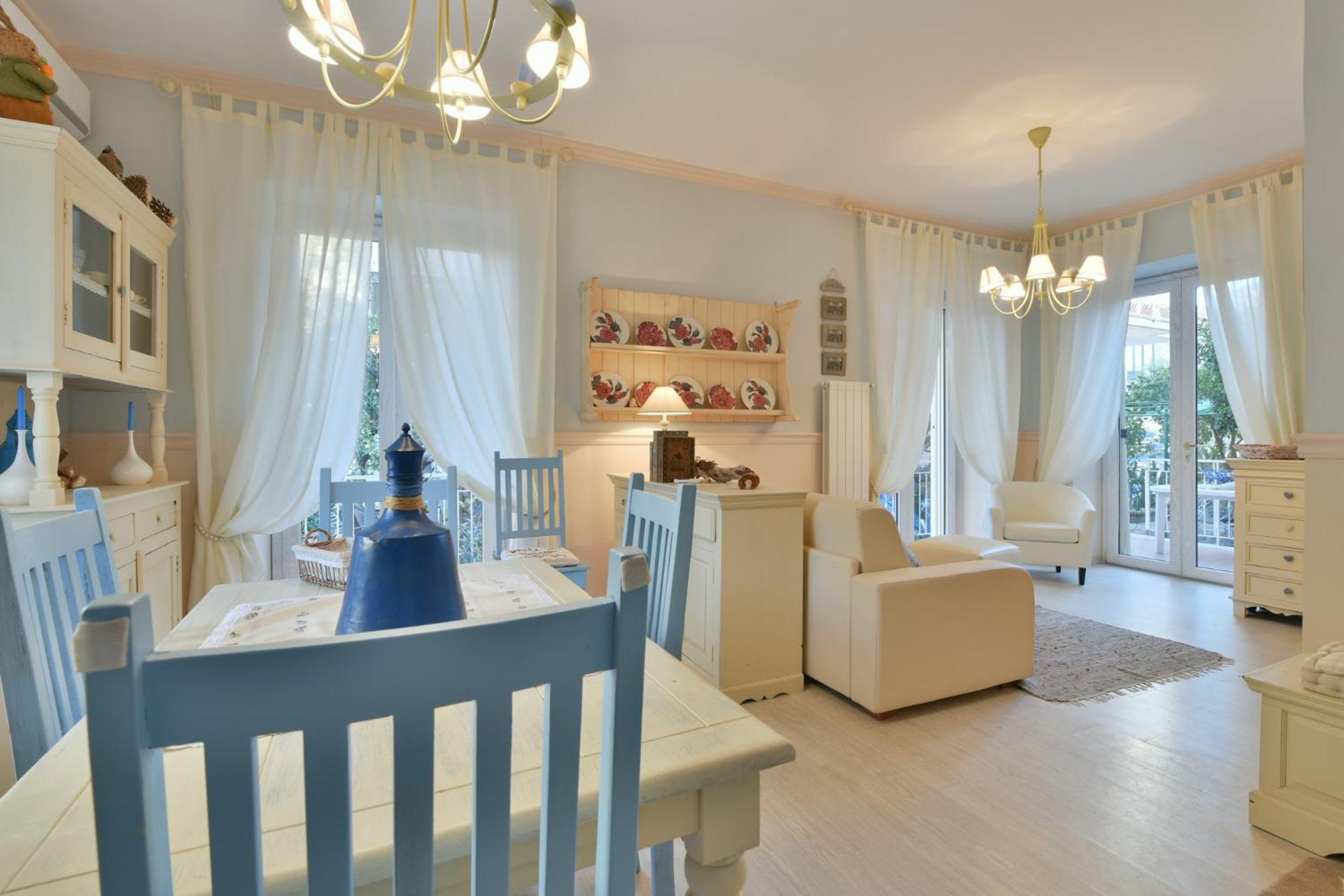 La Bouganville Holiday House 아그로폴리 외부 사진