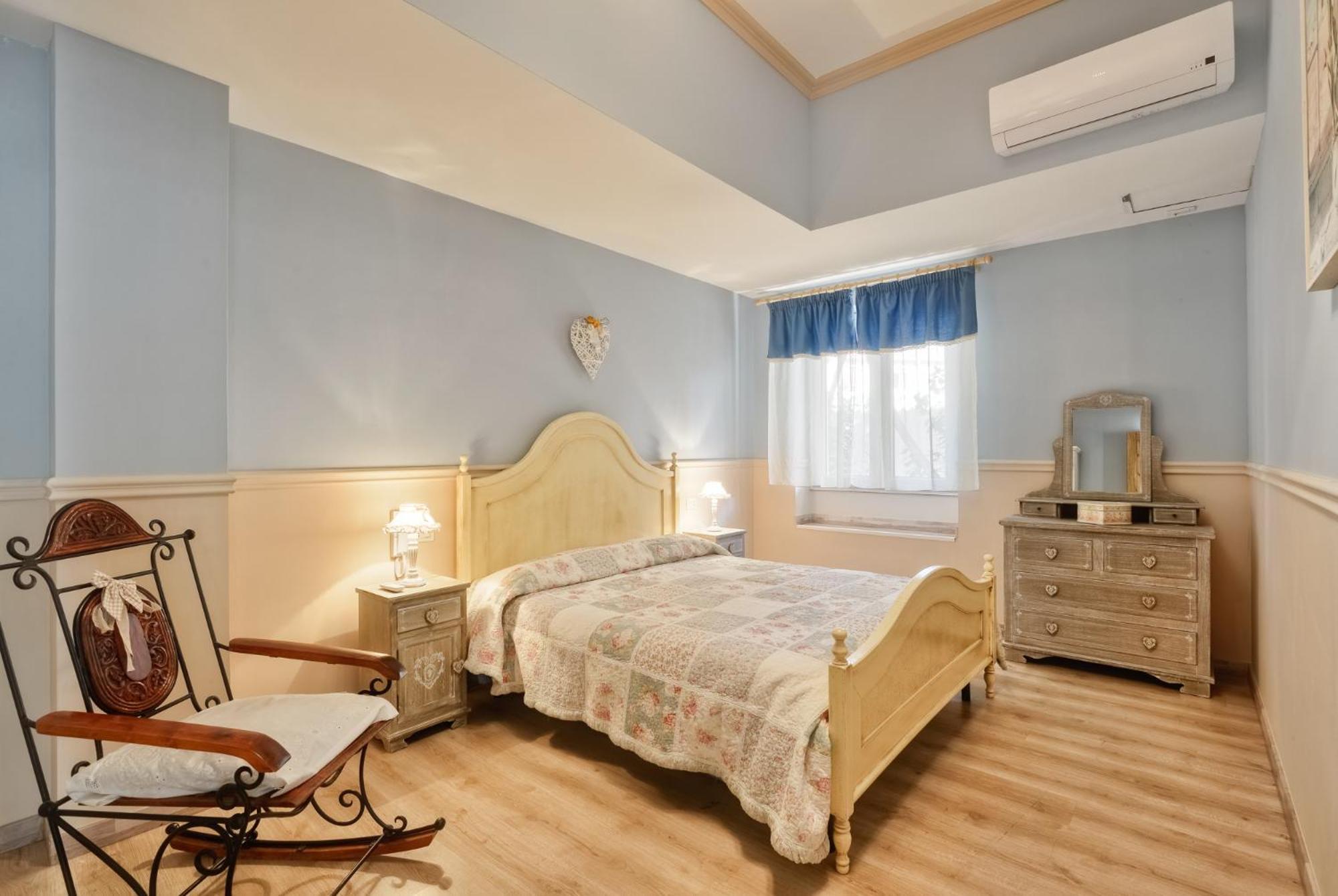 La Bouganville Holiday House 아그로폴리 외부 사진